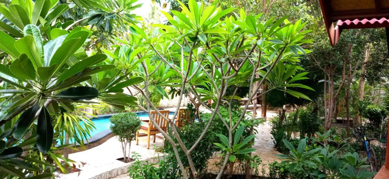 Giliranta Hotel Gili Trawangan Luaran gambar